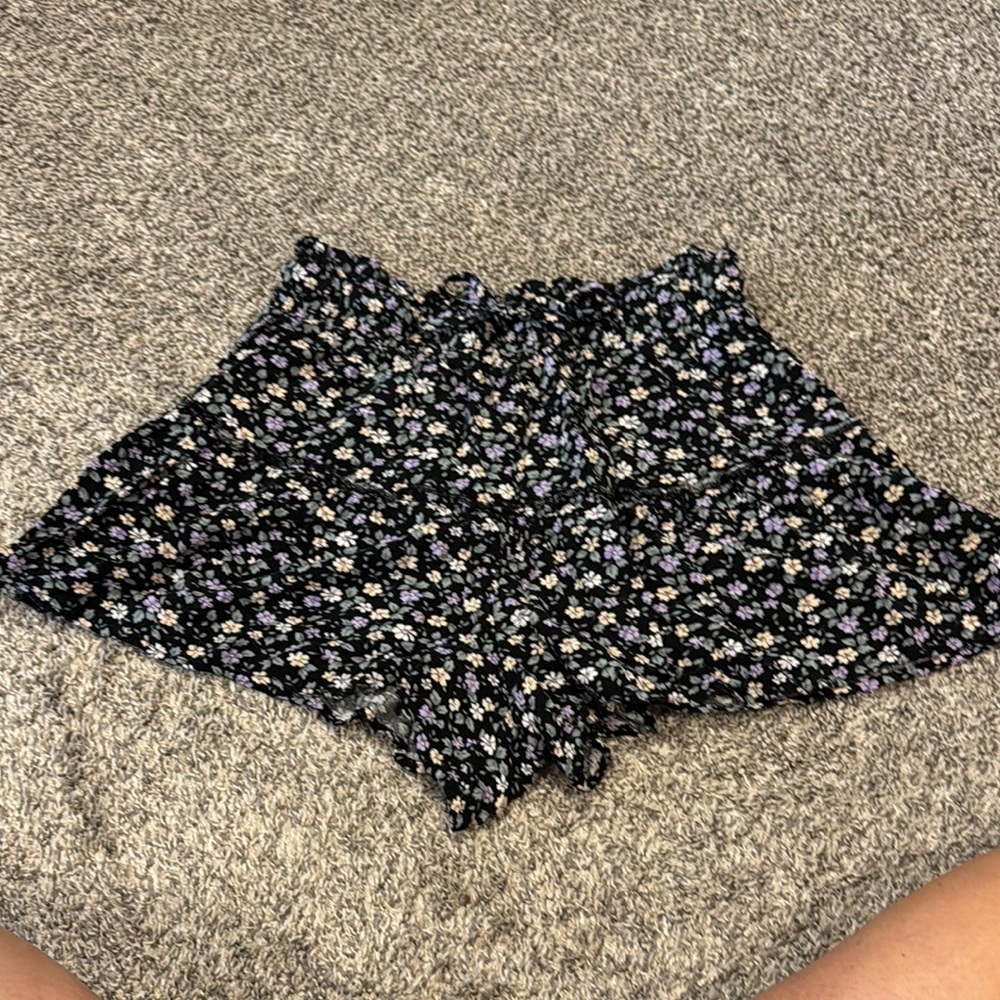 Aeropostale High Waist Black and Purple Shorts